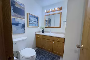 3340 S Russel Rd, New Berlin, WI 53151 - Photo 21