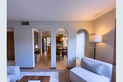 3340 S Russel Rd, New Berlin, WI 53151 - Photo 5