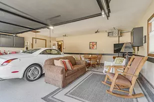 3814 Holly Pl, La Crosse, WI 54601 - Photo 7