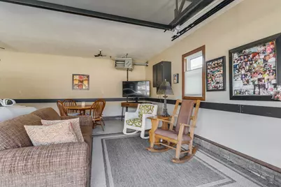 3814  Holly Pl, La Crosse, WI 54601 - Photo 15