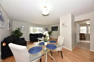 8149 W Beckett St, Milwaukee, WI 53218 - Photo 9