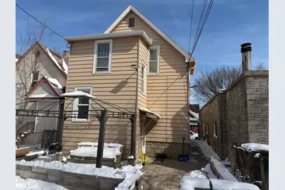 1813 S 60th St #1815, West Allis, WI 53214 - Photo 3