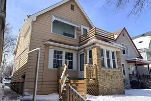 1813 S 60th St, West Allis, WI 53214 - Photo 1