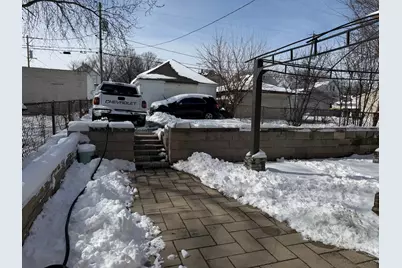 1813 S 60th St #1815, West Allis, WI 53214 - Photo 5