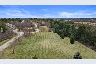 13965 N Pine Bluff Rd, Mequon, WI 53097 - Photo 5