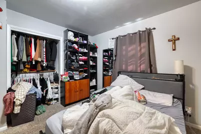 2125 S 97th St, West Allis, WI 53227 - Photo 23