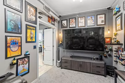 102 N Water St #504, Milwaukee, WI 53202 - Photo 17