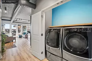 102 N Water St, Milwaukee, WI 53202 - Photo 19