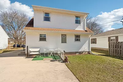 1308  West End Rd, Waukesha, WI 53188 - Photo 7