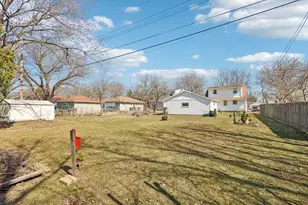 1308 West End Rd, Waukesha, WI 53188 - Photo 5