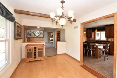 10570  Pallottine Dr, Greenfield, WI 53228 - Photo 15