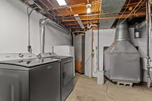 1736 Knoll Crest Dr, Sheboygan, WI 53081 - Photo 29