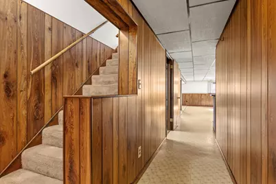 1736  Knoll Crest Dr, Sheboygan, WI 53081 - Photo 23