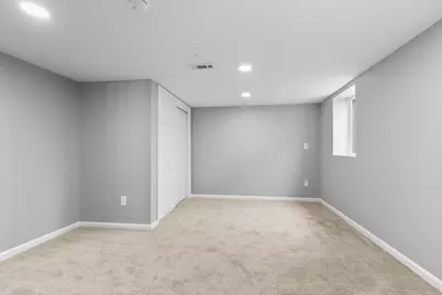 4842 S 26th St, Milwaukee, WI 53221 - Photo 17