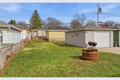3134 S 98th St, Milwaukee, WI 53227 - Photo 3