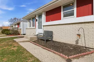 3134 S 98th St, Milwaukee, WI 53227 - Photo 27