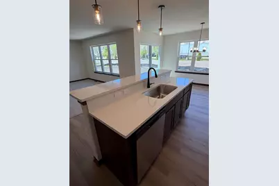 754  Pleasant Park Ct, Johnson Creek, WI 53038 - Photo 13