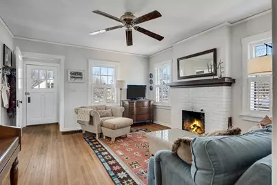 332  22nd St, La Crosse, WI 54601 - Photo 3