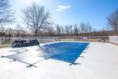 N17W26887 E Fieldhack Dr #H, Pewaukee, WI 53072 - Photo 41