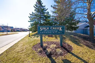 N17W26887 E Fieldhack Dr, Pewaukee, WI 53072 - Photo 49