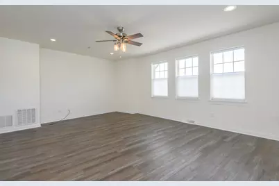 204  Grand Ave, Mukwonago, WI 53149 - Photo 25