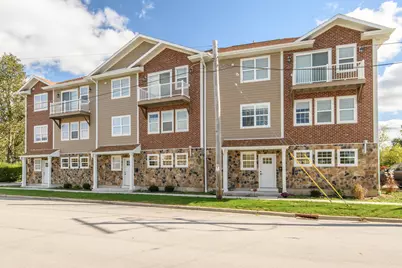 205  Fox St, Mukwonago, WI 53149 - Photo 9