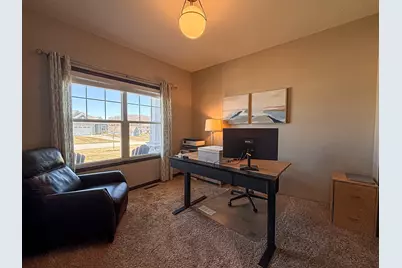 W275N358  Arrowhead Trl, Pewaukee, WI 53188 - Photo 21