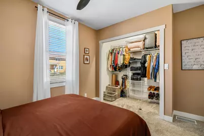 1303  6th St, La Crosse, WI 54601 - Photo 17