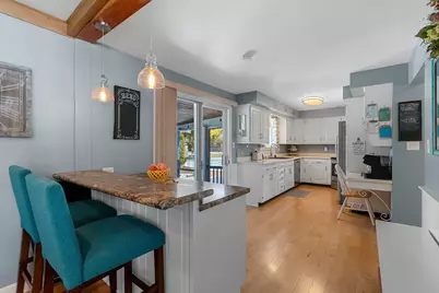 2224  Markham St, Manitowoc, WI 54220 - Photo 23