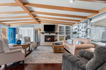 2224  Markham St, Manitowoc, WI 54220 - Photo 11