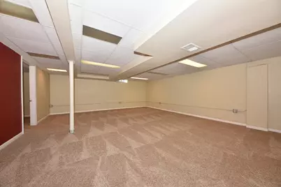 5669 S 24th St, Milwaukee, WI 53221 - Photo 21