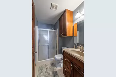 1206  Greenridge Dr, Onalaska, WI 54650 - Photo 15