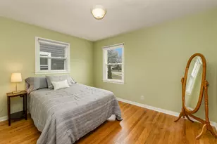 4959 N Berkeley Blvd, Whitefish Bay, WI 53217 - Photo 7