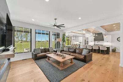 13145  Kittridge Ct, Brookfield, WI 53005 - Photo 7