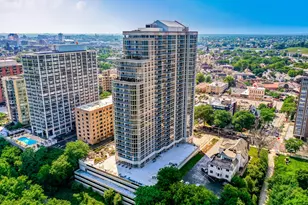 1660 N Prospect Ave, Milwaukee, WI 53202 - Photo 17