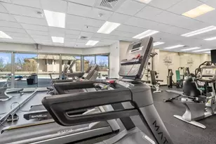 1660 N Prospect Ave, Milwaukee, WI 53202 - Photo 27