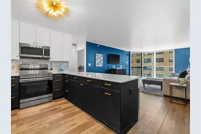 1660 N Prospect Ave #506, Milwaukee, WI 53202 - Photo 7