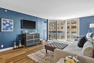 1660 N Prospect Ave, Milwaukee, WI 53202 - Photo 13