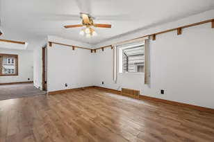 2053 S 25th St, Milwaukee, WI 53204 - Photo 9