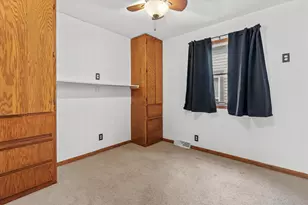 2053 S 25th St, Milwaukee, WI 53204 - Photo 17