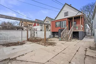 2053 S 25th St, Milwaukee, WI 53204 - Photo 39