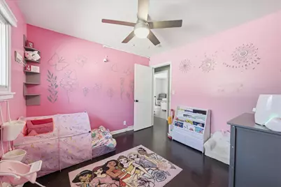 4216 S 89th St, Greenfield, WI 53228 - Photo 15