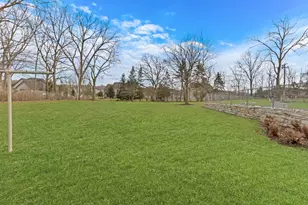 N17W27387 Lakefield Dr, Pewaukee, WI 53072 - Photo 35
