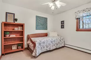 N17W27387 Lakefield Dr, Pewaukee, WI 53072 - Photo 23