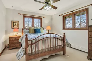 N17W27387 Lakefield Dr, Pewaukee, WI 53072 - Photo 21