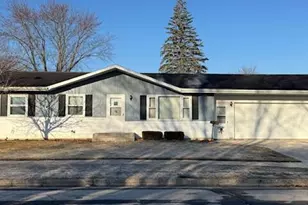 1707 Jackson St, New Holstein, WI 53061 - Photo 1