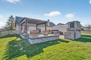 W199N17111 Ridgeway Dr, Jackson, WI 53037 - Photo 29