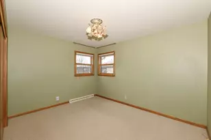 3245 S 83rd St, Milwaukee, WI 53219 - Photo 19