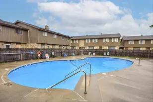 9806 W Morgan Ave, Milwaukee, WI 53228 - Photo 27