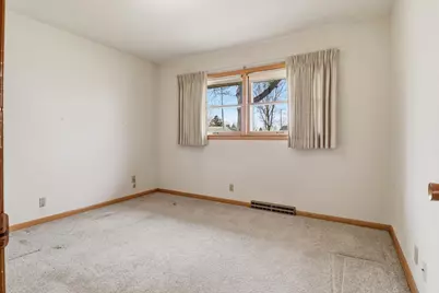 5222  Mead Rd, Greendale, WI 53129 - Photo 11